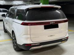 Photo of the vehicle Kia Carnival