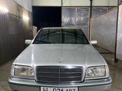 Сүрөт унаа Mercedes-Benz C-Класс