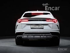 Сүрөт унаа Lamborghini Urus