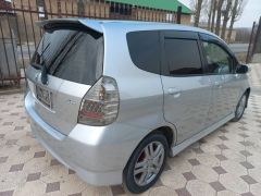 Фото авто Honda Fit