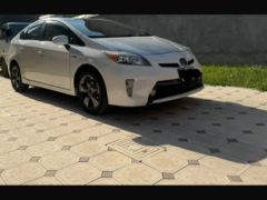 Фото авто Toyota Prius