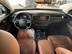 Сүрөт унаа Kia Sorento