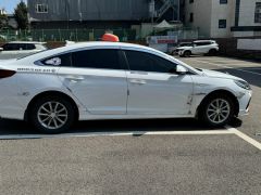 Photo of the vehicle Hyundai Sonata