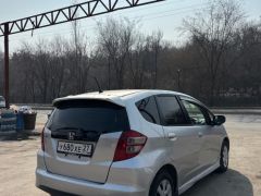 Фото авто Honda Fit