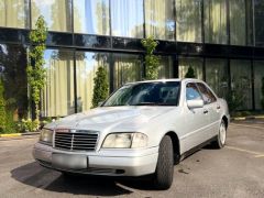 Сүрөт унаа Mercedes-Benz C-Класс