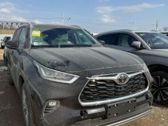 Photo of the vehicle Toyota Highlander