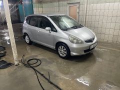 Фото авто Honda Fit