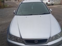 Фото авто Honda Accord