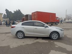 Сүрөт унаа Kia Rio