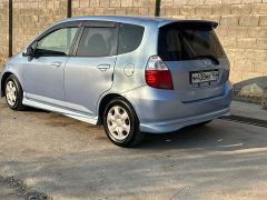 Photo of the vehicle Honda Fit