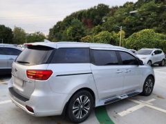 Сүрөт унаа Kia Carnival