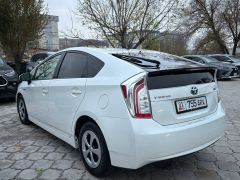 Фото авто Toyota Prius