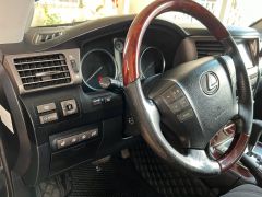 Сүрөт унаа Lexus LX