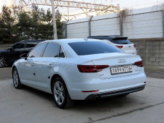 Photo of the vehicle Audi A4