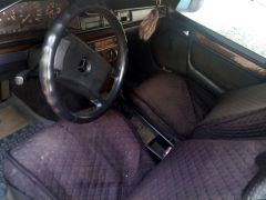 Сүрөт унаа Mercedes-Benz W124