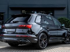 Photo of the vehicle Audi Q7