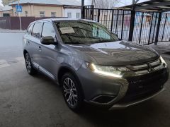 Фото авто Mitsubishi Outlander