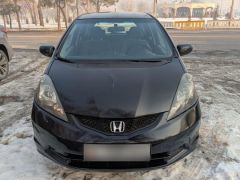 Фото авто Honda Fit