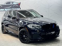 Photo of the vehicle BMW X5