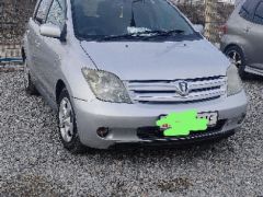 Сүрөт унаа Toyota Ist