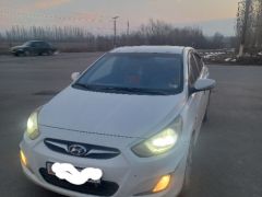 Сүрөт унаа Hyundai Solaris