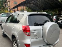 Сүрөт унаа Toyota RAV4