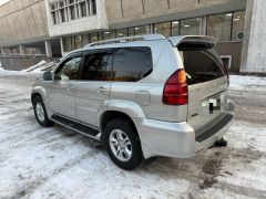 Photo of the vehicle Lexus GX