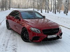 Фото авто Mercedes-Benz E-Класс AMG