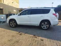 Сүрөт унаа Toyota RAV4