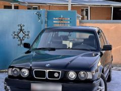 Photo of the vehicle BMW 5 Series