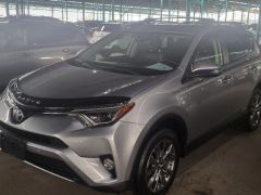 Сүрөт унаа Toyota RAV4