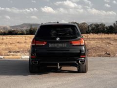 Photo of the vehicle BMW X5