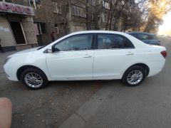 Фото авто BYD E5