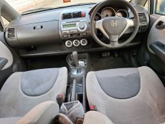 Фото авто Honda Fit