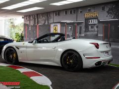 Фото авто Ferrari California
