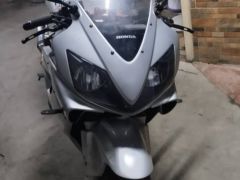 Фото авто Honda CBR 600