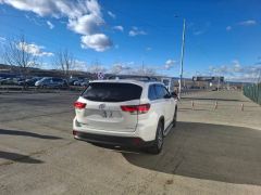 Photo of the vehicle Toyota Highlander