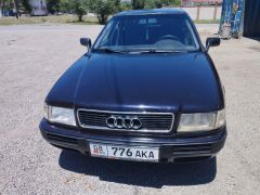 Photo of the vehicle Audi 80