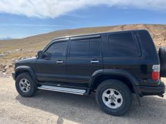 Сүрөт унаа Isuzu Trooper