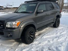 Фото авто Toyota Sequoia