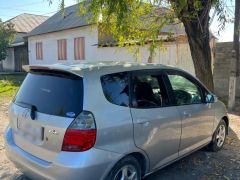 Photo of the vehicle Honda Fit