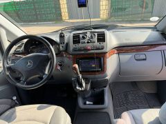 Photo of the vehicle Mercedes-Benz Viano