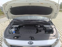 Photo of the vehicle Kia Carnival