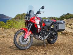 Сүрөт унаа Ducati Enduro