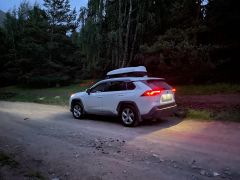 Сүрөт унаа Toyota RAV4