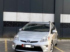 Сүрөт унаа Toyota Prius