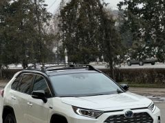 Сүрөт унаа Toyota RAV4