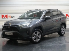 Сүрөт унаа Toyota RAV4