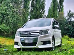 Фото авто Honda Stepwgn