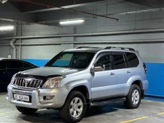 Фото авто Toyota Land Cruiser Prado